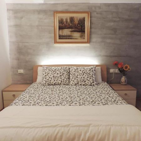 Casa Vacanze A Due Passi Dalle Funivie 马里尔伊瓦 外观 照片